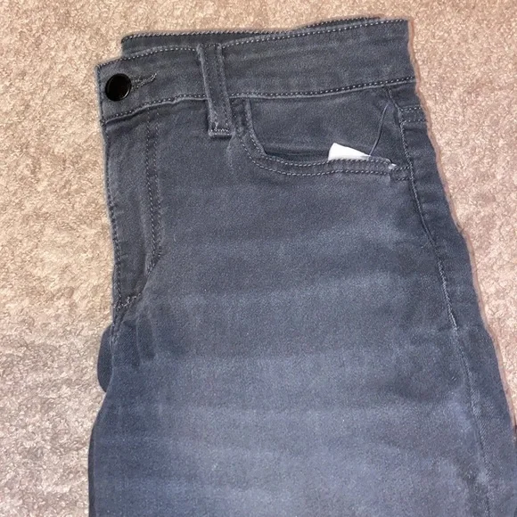 Joe’s Jeans the skinny - Picture 2 of 6